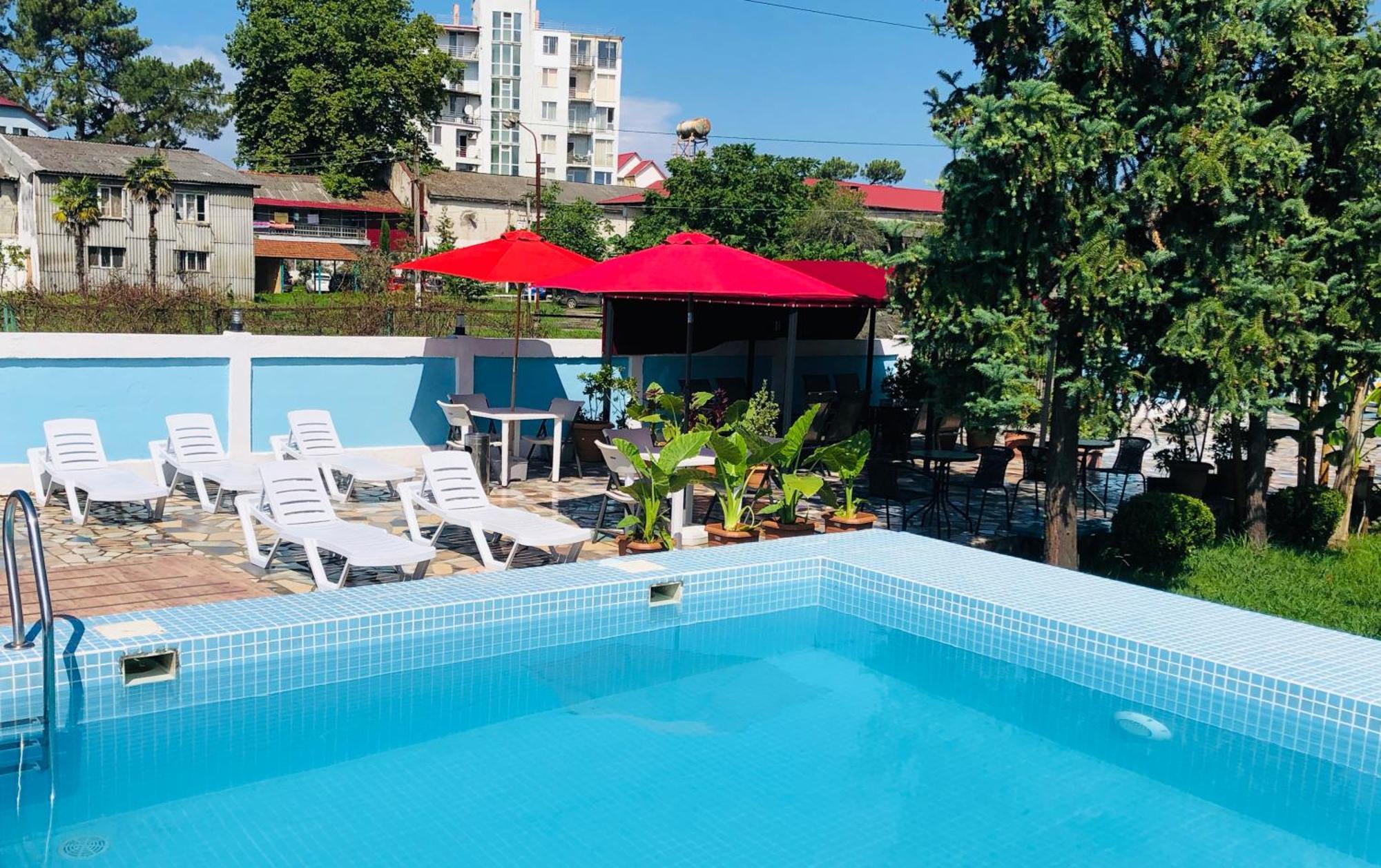 Hotel Mirage Уреки Экстерьер фото