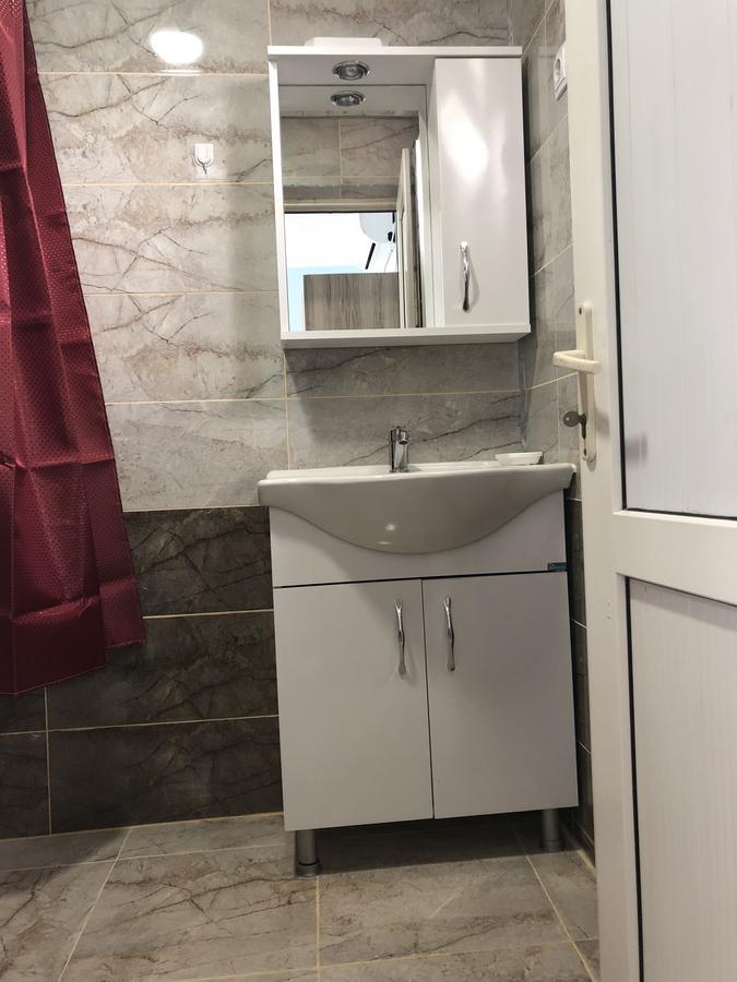 Hotel Mirage Уреки Экстерьер фото